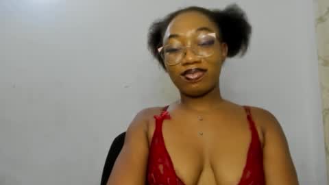 Snapshot of freaky_ebonygirl chatting on 23, 9, 2025 Freaky ebonygirl online show from 23, 9, 2025