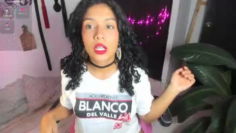 Lia Gomez online show from 7, 7, 2026