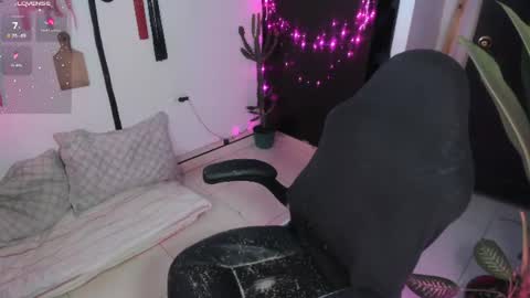 Lia Gomez online show from 20, 7, 2026