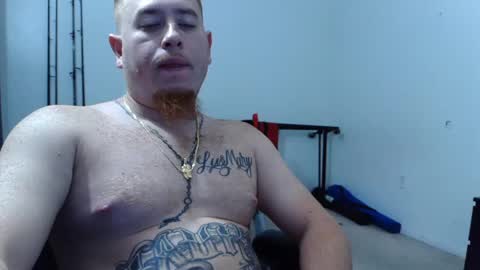 Snapshot of freakyfreddie305 chatting on 10, 10, 2025 freakyfreddie305 online show from 10, 10, 2025