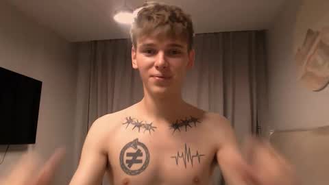 fredd_xanderrs online show from 22, 10, 2025