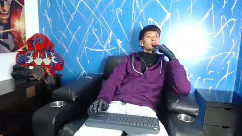 Snapshot of freddkane chatting on 7, 2, 2025 Freddkane online show from 7, 2, 2025