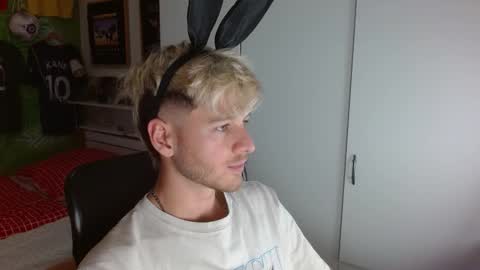 Frederick Perin online show from 31, 10, 2025