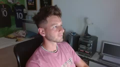 Snapshot of freddy_star chatting on 15, 7, 2026 Frederick Perin online show from 15, 7, 2026