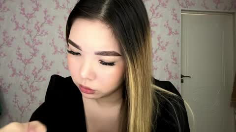 Elina online show from 24, 3, 2026