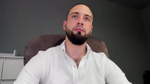 Andrew online show from 26, 9, 2025