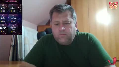 freeboy80180 online show from 17, 12, 2025