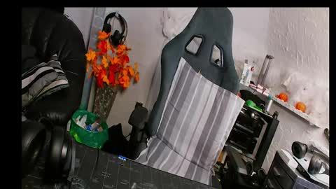 Snapshot of freecamdick chatting on 7, 1, 2025 freecamdick online show from 7, 1, 2025