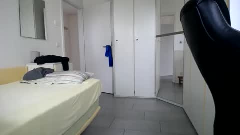 Walter Fischer online show from 17, 11, 2025