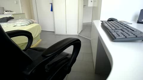 Walter Fischer online show from 21, 11, 2025