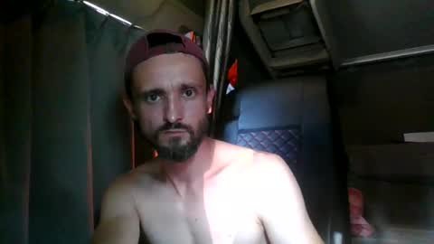 Snapshot of french_truck chatting on 29, 6, 2026 french_truck online show from 29, 6, 2026
