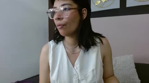 Snapshot of fresaanix chatting on 27, 9, 2025 fresaanix online show from 27, 9, 2025