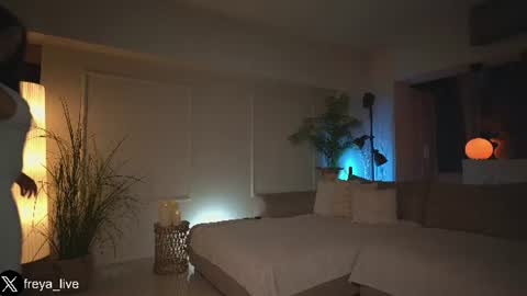 Snapshot of freya_ chatting on 19, 6, 2026 Freya online show from 19, 6, 2026