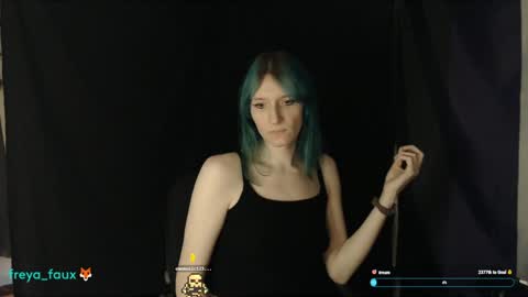 freya_faux online show from 17, 1, 2025