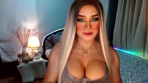 Miss Frea  online show from 6, 10, 2025
