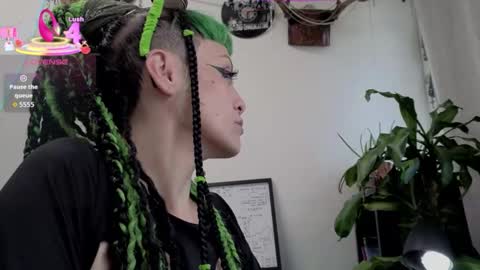 freyaa_sorceress online show from 21, 10, 2025