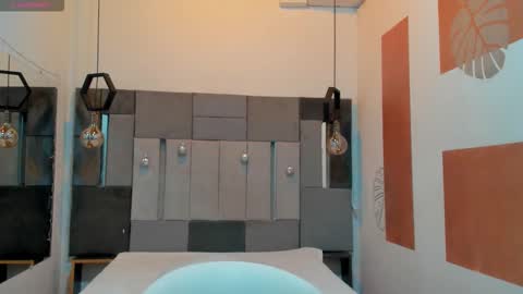  ALIS AND ALEX  online show from 15, 12, 2025