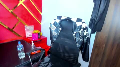 freyja_naugthy online show from 4, 6, 2026