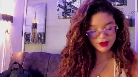 Frezzita online show from 2, 12, 2025