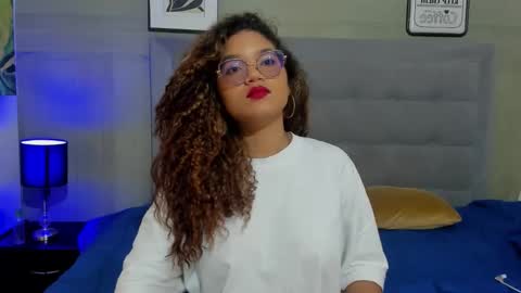 Frezzita online show from 19, 12, 2025