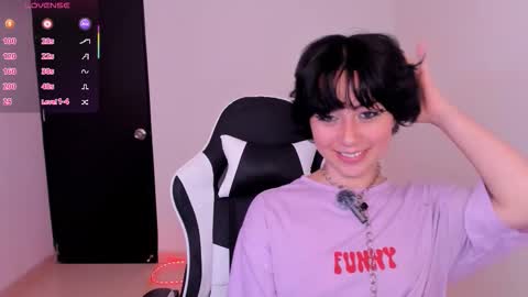 frida_lassi_ online show from 11, 1, 2026