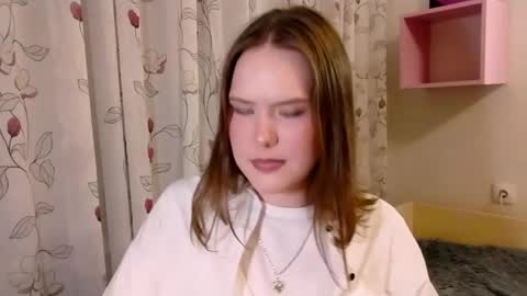 Snapshot of fridagaubert chatting on 11, 4, 2026 Polly online show from 11, 4, 2026