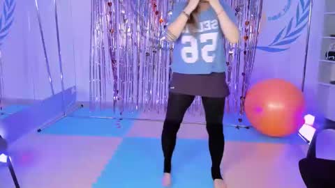 Frida Tander online show from 1, 3, 2025