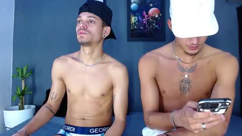 Adam y pitter online show from 13, 12, 2024