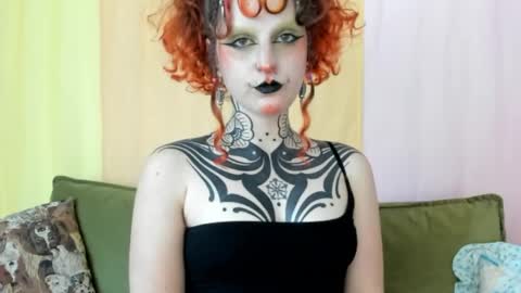 Snapshot of friskyflowers chatting on 5, 5, 2026 cherry online show from 5, 5, 2026