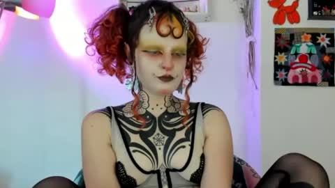 Snapshot of friskyflowers chatting on 12, 5, 2026 cherry online show from 12, 5, 2026