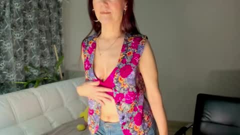 Snapshot of fritha chatting on 22, 2, 2025 Next stream November 29 2024 online show from 22, 2, 2025