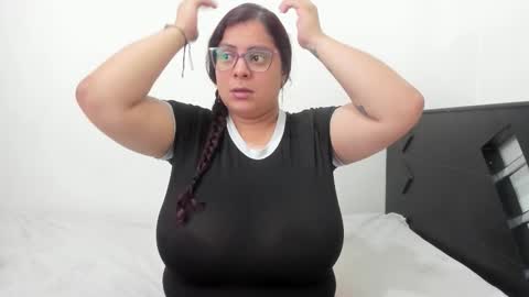 Lucy online show from 28, 10, 2025