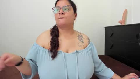 Lucy online show from 14, 2, 2026