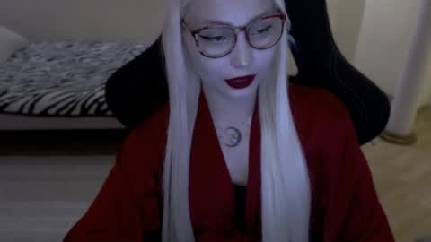 Snapshot of fromsun_forsoul chatting on 8, 6, 2026 Lilith online show from 8, 6, 2026