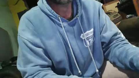 Snapshot of frostydhoman1221 chatting on 8, 11, 2025 frostydhoman1221 online show from 8, 11, 2025