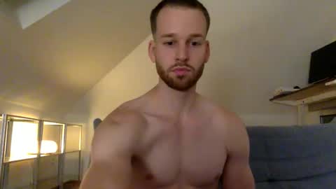 Snapshot of frozenyoga chatting on 2, 10, 2025 frozenyoga online show from 2, 10, 2025