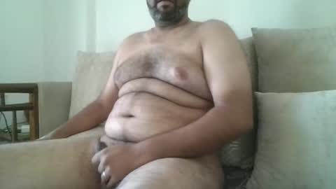 Snapshot of fruti_loops chatting on 23, 11, 2025 fruti loops Bull online show from 23, 11, 2025