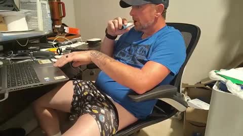 Snapshot of fuckedup1959 chatting on 29, 9, 2025 supertech online show from 29, 9, 2025