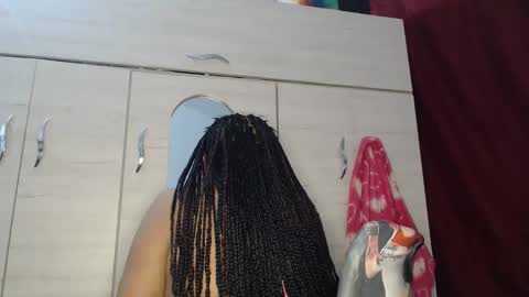 Mia and Gary  online show from 28, 2, 2026