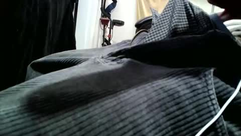 fuckmeallday1975 online show from 2, 3, 2026