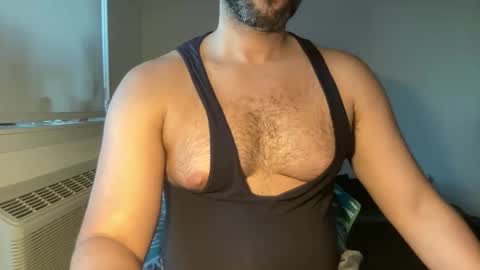 Muscle Bear Jock in Training online show from 8, 6, 2026