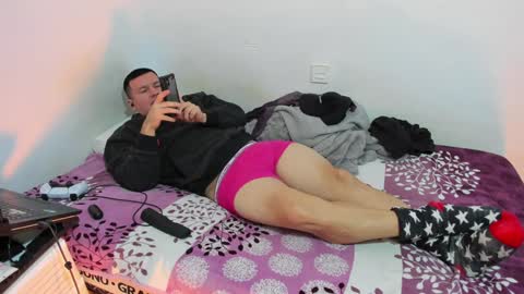 Snapshot of fuckynations chatting on 4, 1, 2025 Fuckdirtymen online show from 4, 1, 2025