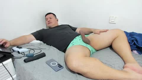 Fuckdirtymen online show from 11, 4, 2026