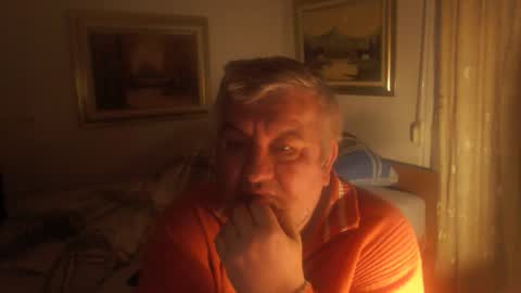 Snapshot of fukingcrazy chatting on 4, 5, 2026 fukingcrazy online show from 4, 5, 2026