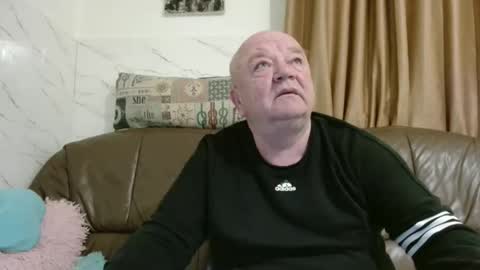 fullballs6 online show from 17, 3, 2026