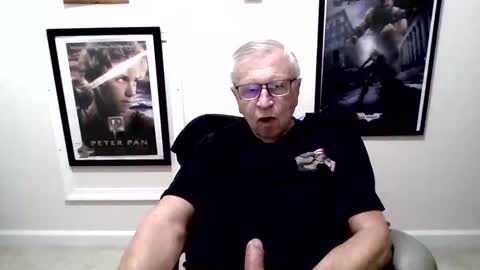 Snapshot of funclemike chatting on 28, 10, 2025 funclemike online show from 28, 10, 2025