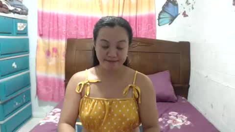 Snapshot of funluvnpinay4u chatting on 18, 1, 2026 MAE online show from 18, 1, 2026