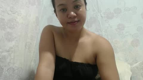 Snapshot of funluvnpinay4u chatting on 15, 2, 2026 MAE online show from 15, 2, 2026