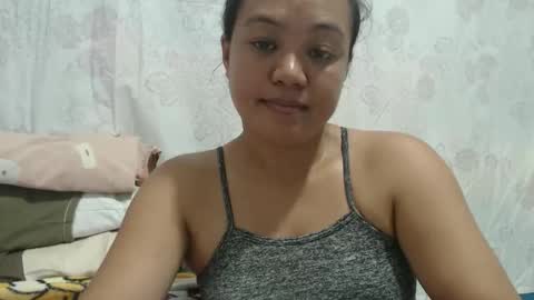 Snapshot of funluvnpinay4u chatting on 19, 2, 2026 MAE online show from 19, 2, 2026
