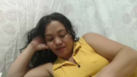 Snapshot of funluvnpinay4u chatting on 25, 2, 2026 MAE online show from 25, 2, 2026